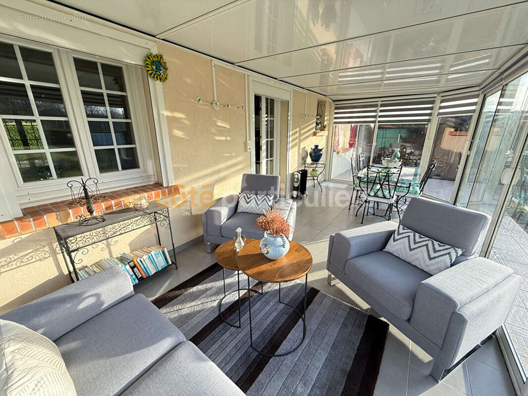 Maison à LA BONNEVILLE-SUR-ITON