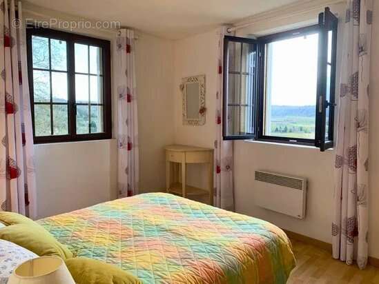 Maison à LA ROQUE-GAGEAC