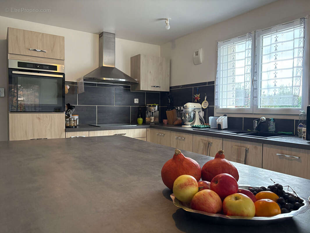 Maison à PLOUZEVEDE