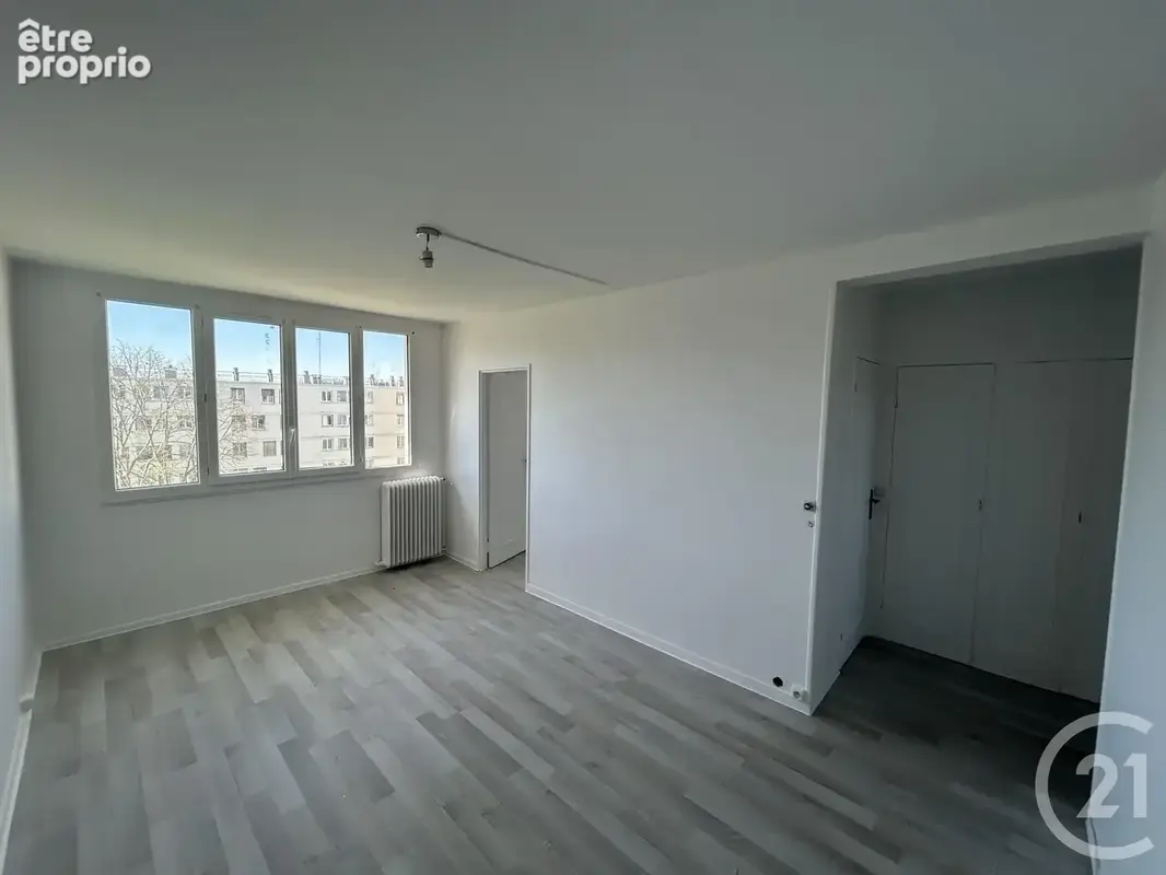 Appartement à AVON