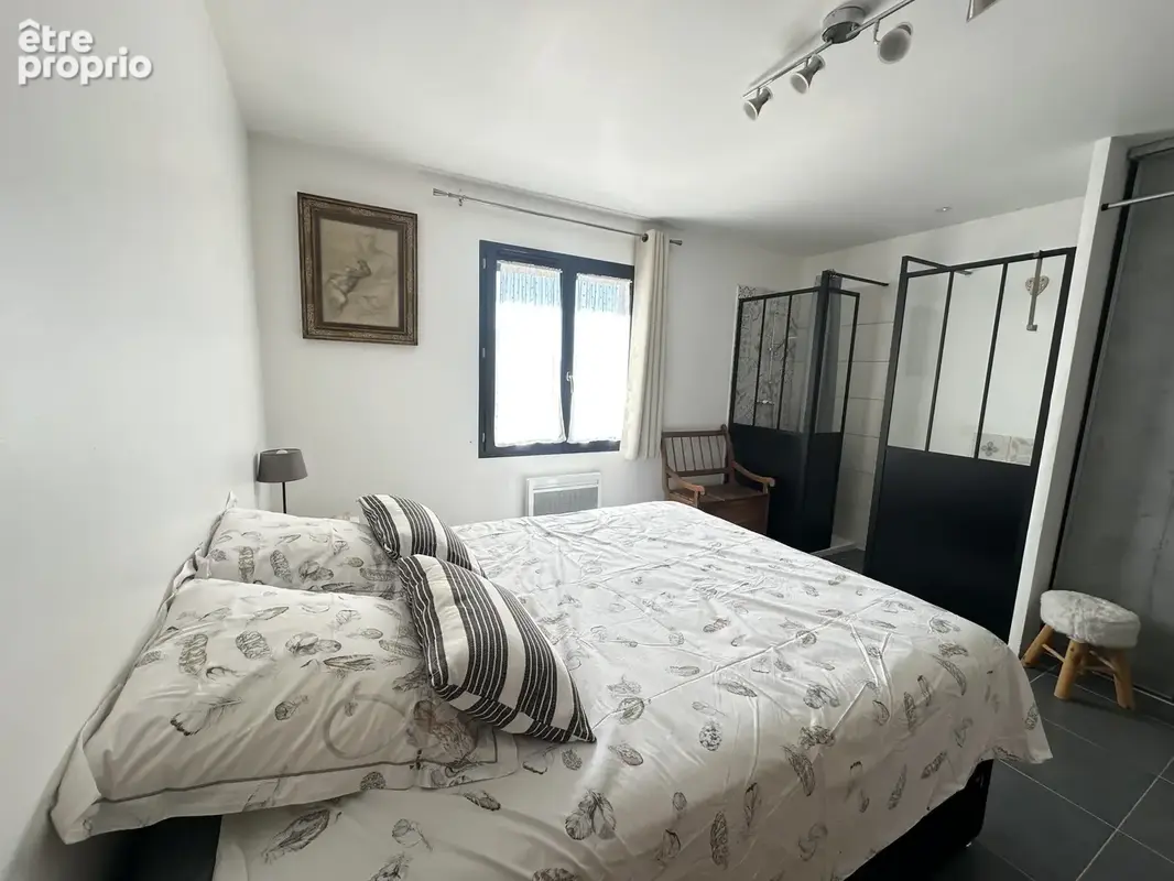 Exclusivité - Carcès - Villa de type 4 + véranda sur 759 2 avec piscine. - photo 15
