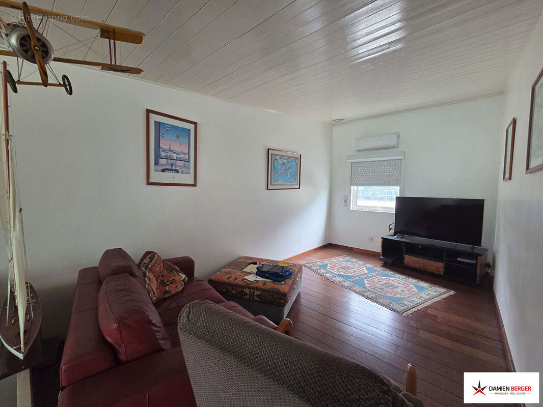 Maison / Loft à 2 pas du vieux port. - photo 9