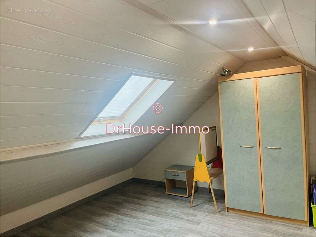 Maison à THENEUILLE