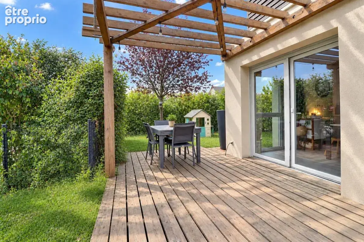 Duplex a BROCHON 83m², 90m² de jardin, Garage double - photo 1
