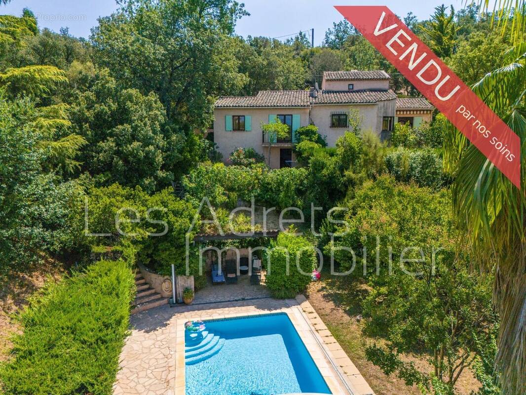Maison à LES ADRETS-DE-L'ESTEREL