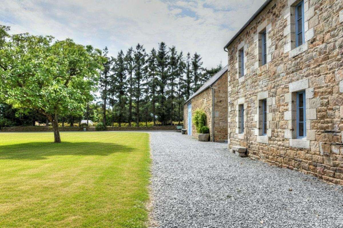 Manoir proche Penvenan  630 m2, 17 pièces, 12 chambres - photo 5