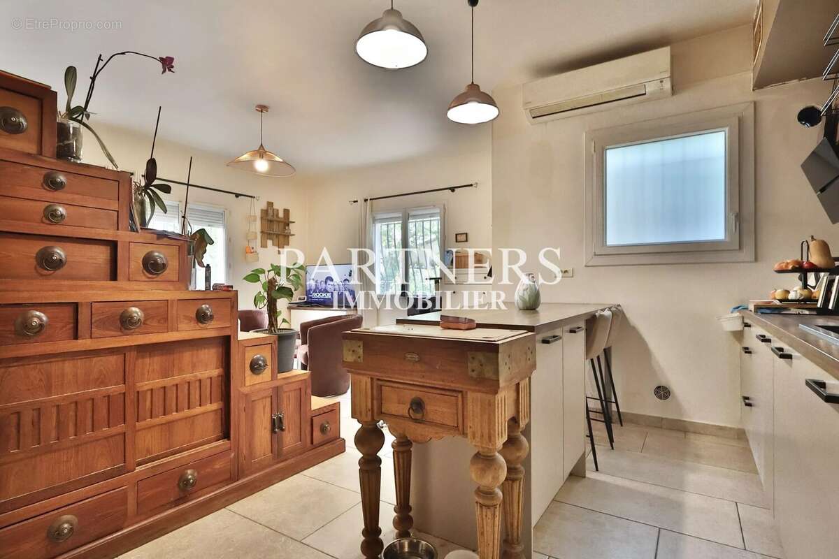 Appartement à CHARLEVAL