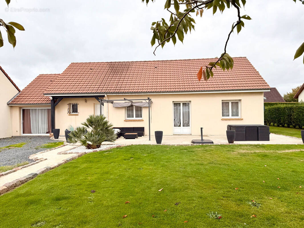 Maison à ROGERVILLE