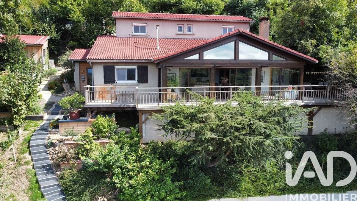 Photo 2 - Maison à SAINT-ETIENNE