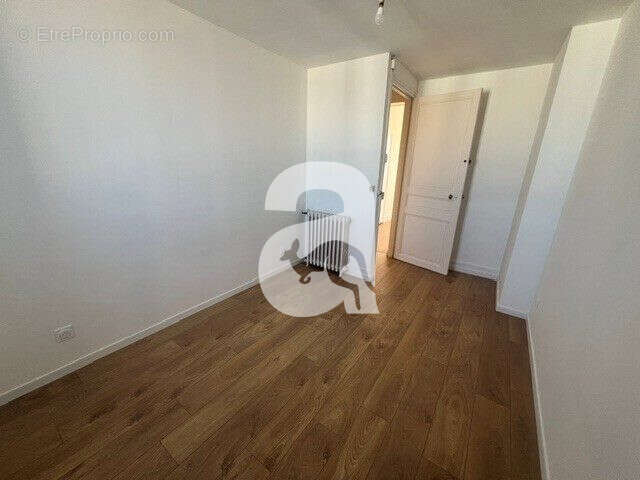Appartement 80 m² à Soissons  - photo 7