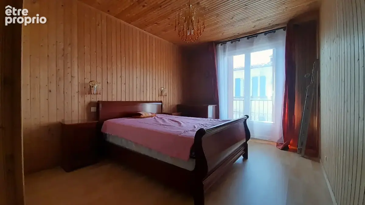 ROCHEFORT -  Maison à étage avec 3 chambres et garage  à 15 mn  à pied du centre-ville - photo 15