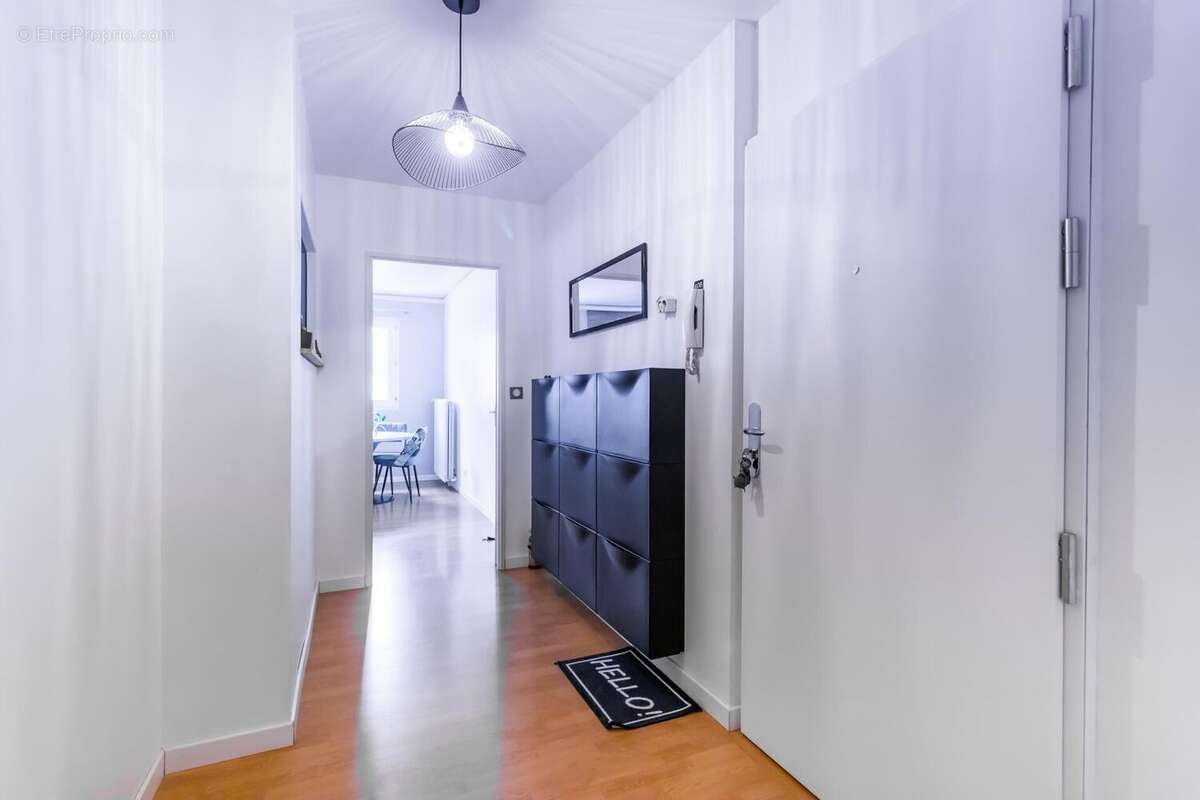 Photo 7 - Appartement à ELANCOURT