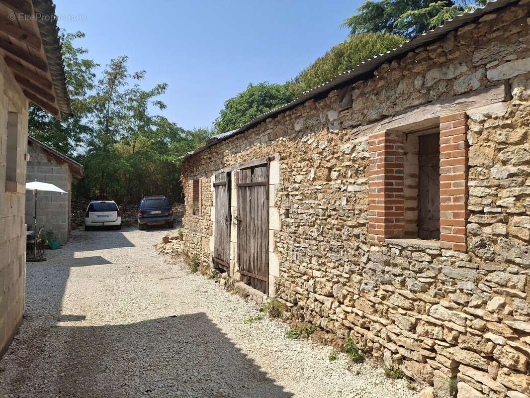 Superbe grange réaménagée alliant cachet et confort moderne - photo 20