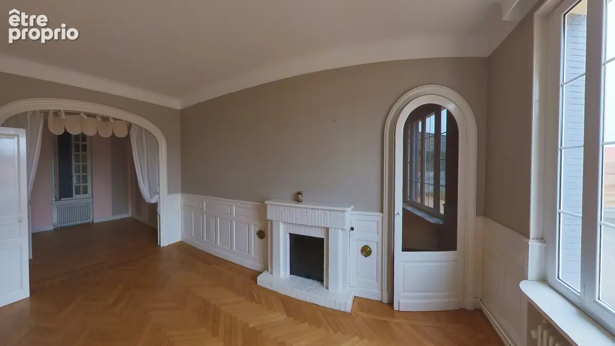 Maison 6 pièces 180 m² à vendre à Commentry (03600) - photo 1
