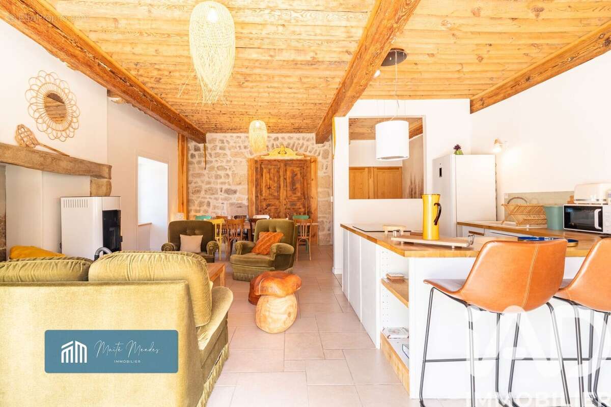 Photo 7 - Autre à APINAC