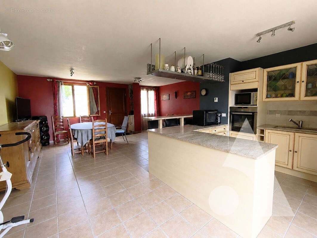 Maison 2 chambres de plain pied - proche gare - photo 3