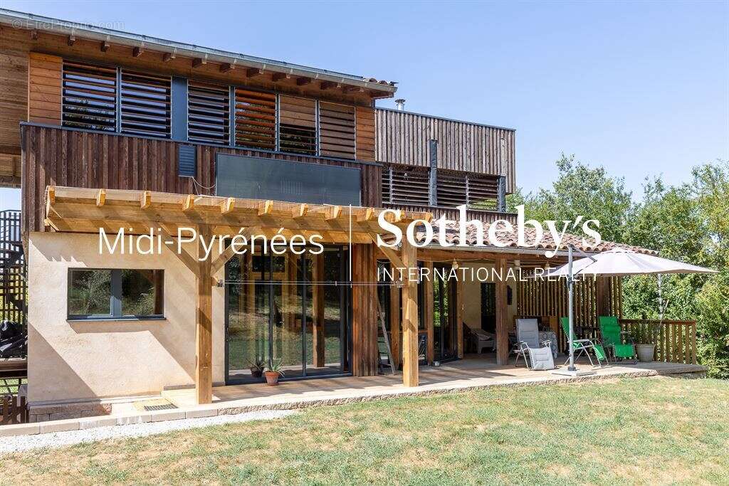 Une maison qui produit plus qu’elle ne consomme. Un refuge pensé pour demain. - photo 4