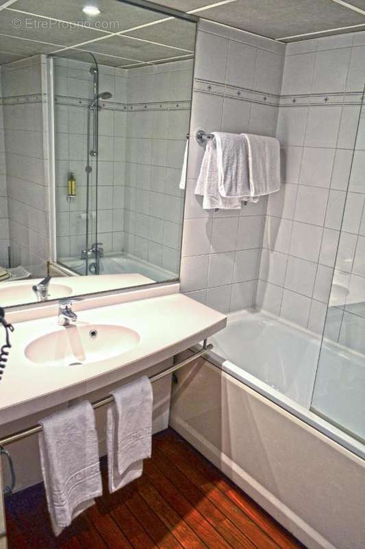 Investissement immobilier en résidence de tourisme Pantin  - photo 3