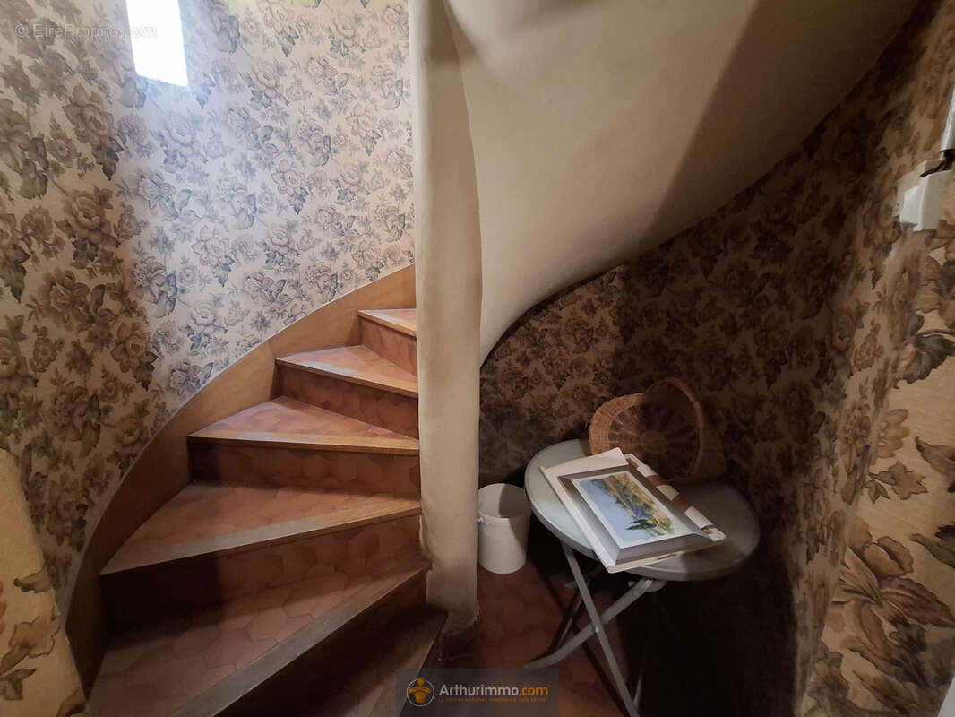 Maison à SERRIS