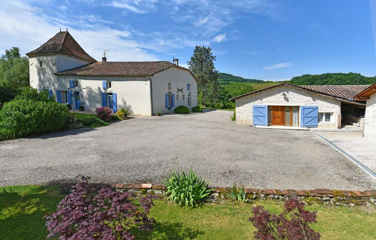 Maison à CASTELMORON-SUR-LOT