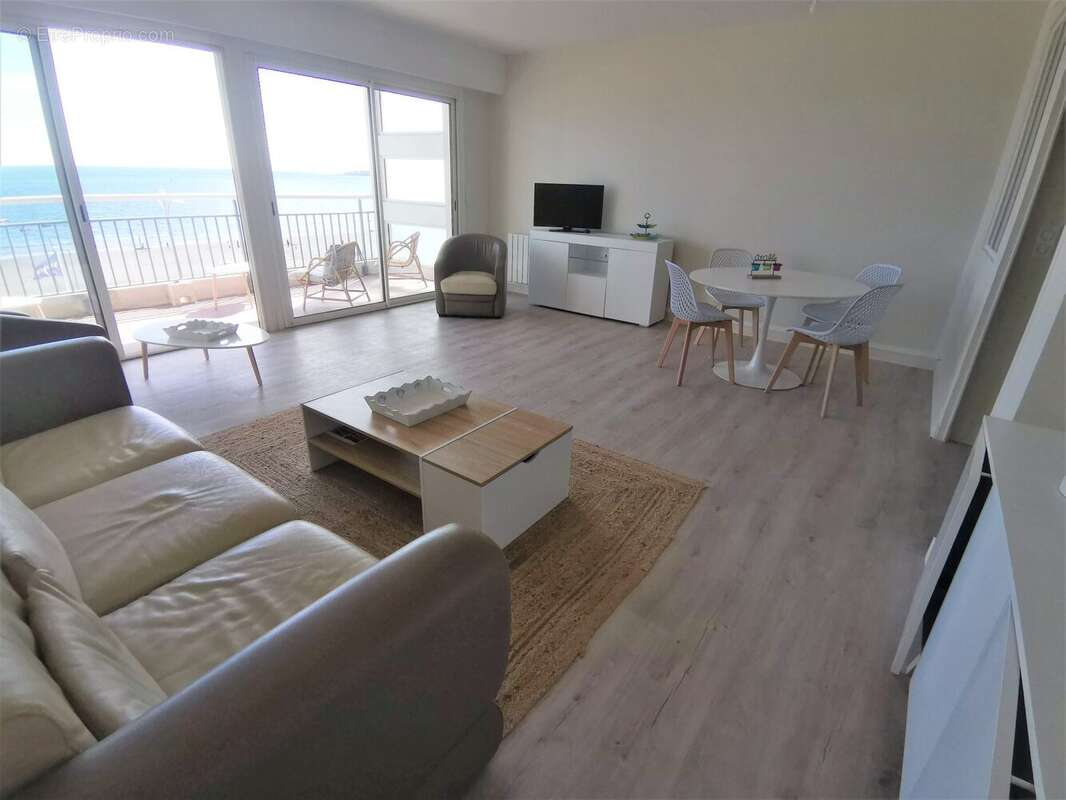 Appartement 73 m² à La Baule-Escoublac  - photo 3