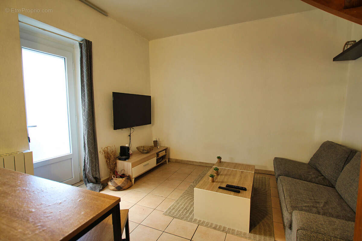 Appartement à SAINT-PRIEST