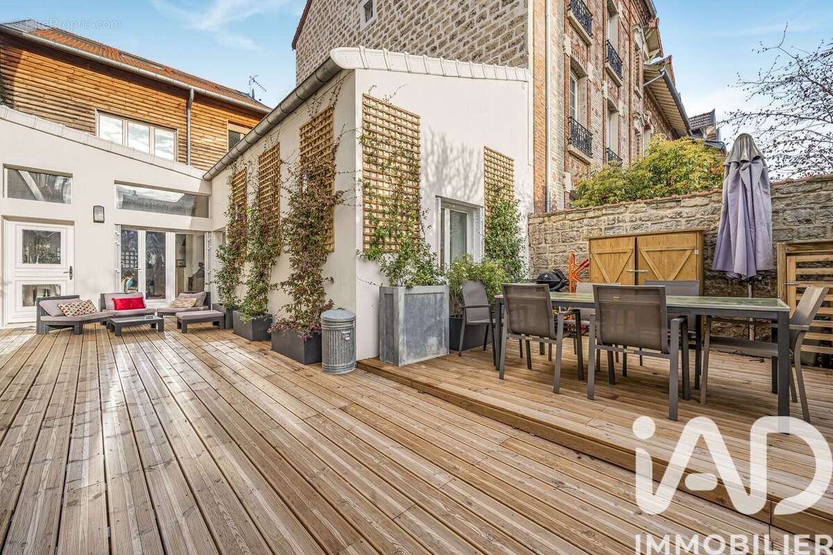 Photo 2 - Maison à LA GARENNE-COLOMBES