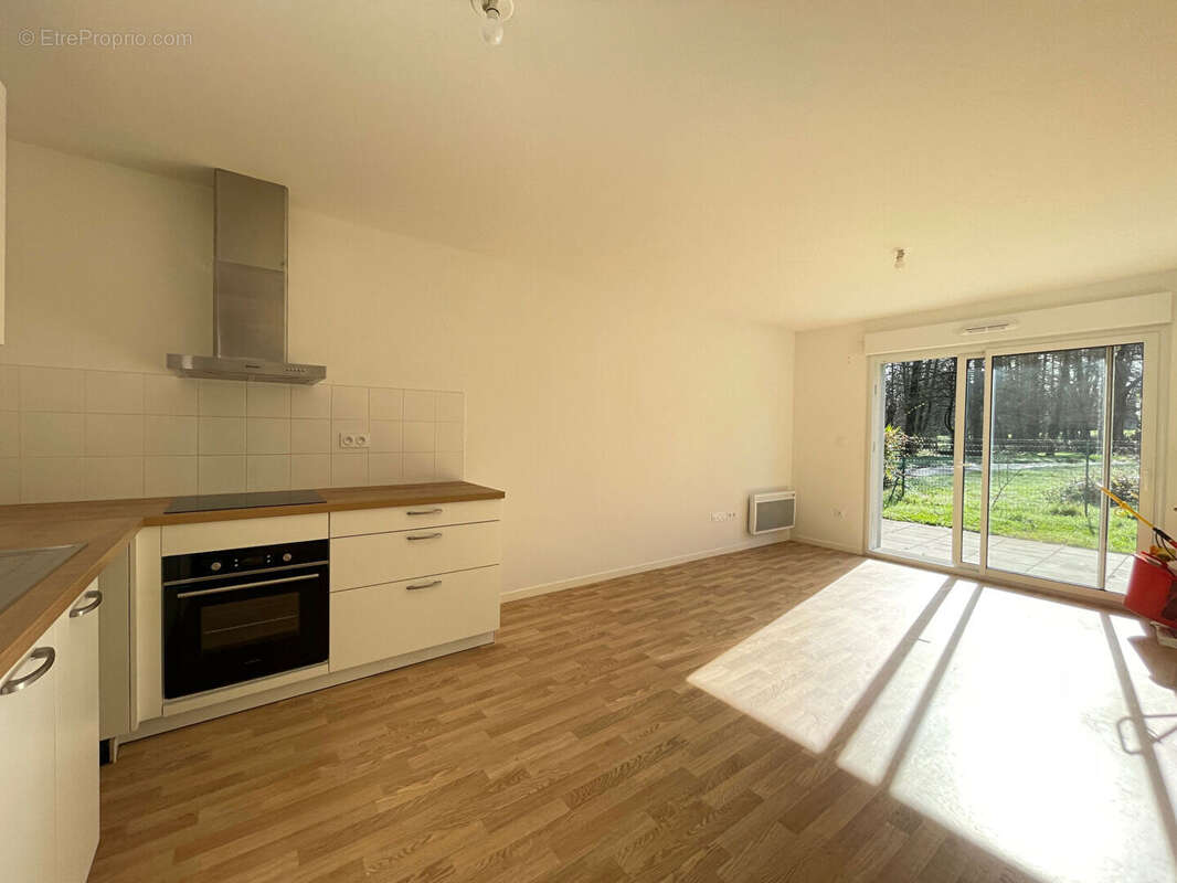 Appartement à BOUGUENAIS