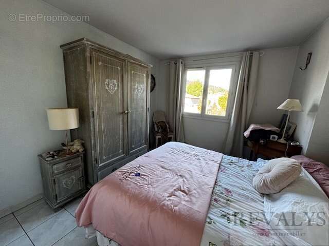 Appartement à CARQUEIRANNE
