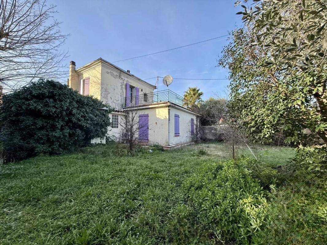 Maison à LE MUY