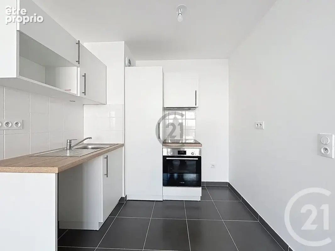 Appartement 2 pièces 40 m² à vendre à Provins (77160) - photo 3