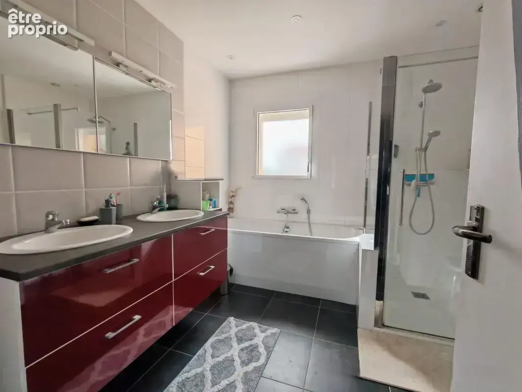 Maison plain pied 5 chambres avec piscine couverte - photo 14