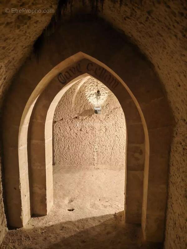 Maison à LA CHARTRE-SUR-LE-LOIR