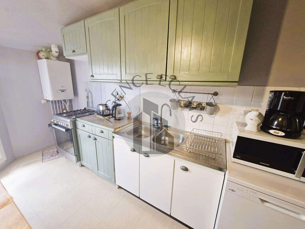 Appartement à BAILLY-ROMAINVILLIERS