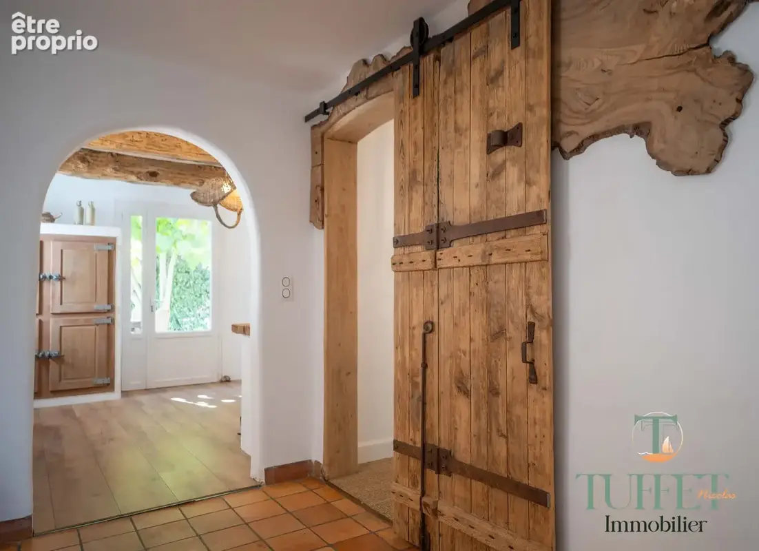 Maison 6 pièces 220 m² à vendre à La Tremblade (17390) - photo 4