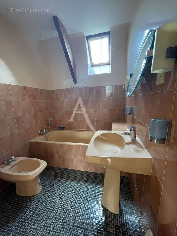 Maison à MONTRICHARD