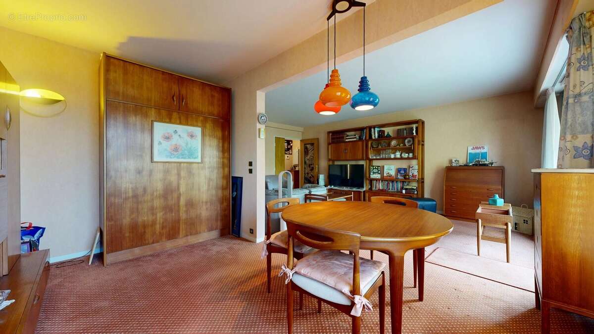 Appartement à LE RAINCY