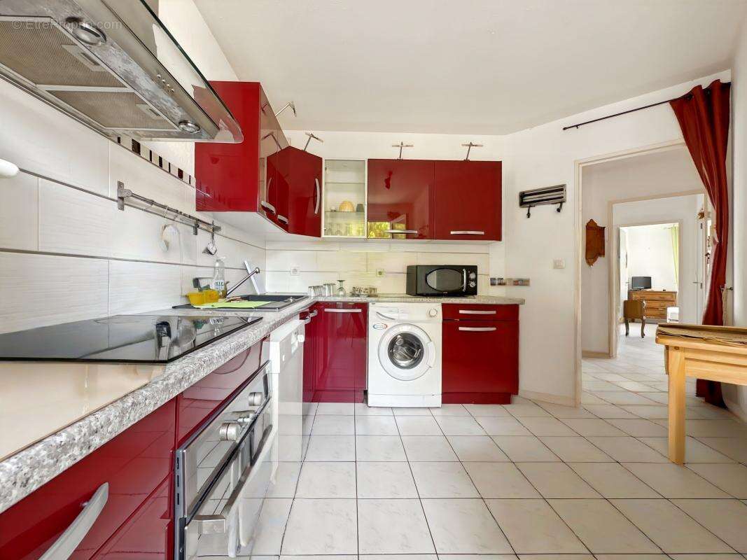 T3 balcon sud dernier etage garage - photo 4