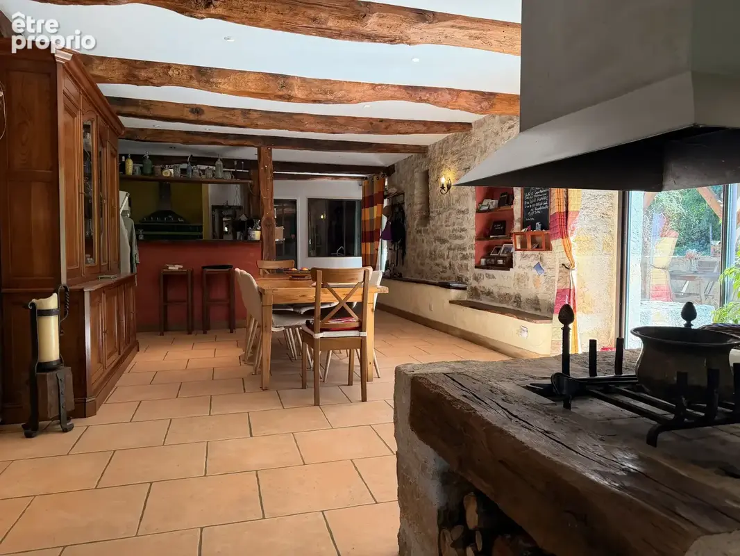 Propriété en pierre rénovée avec piscine - photo 10