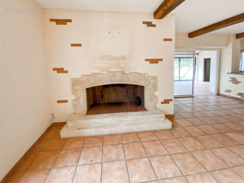 Dpt Gers (32), à vendre Proche de RISCLE château T6 de 327 m² habitables + 580 m² de dépendances attenantes sur 8157 m² de terra - photo 40