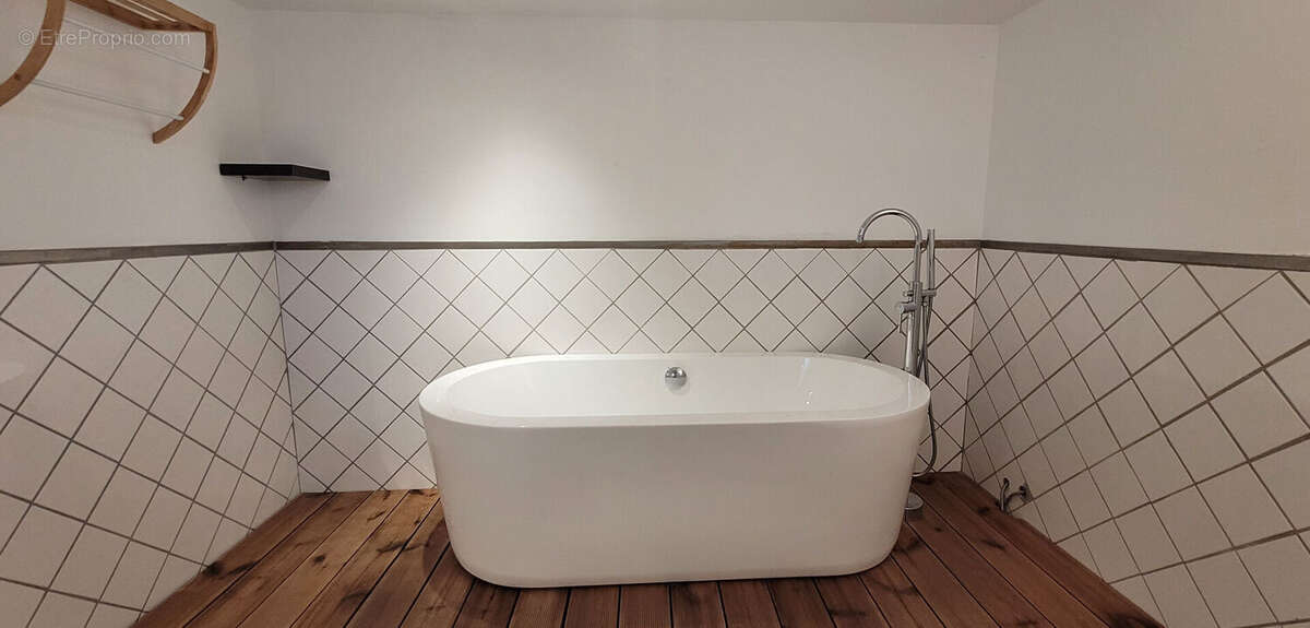 A vendre Saint paul trois chateaux Maison 5 chambres avec piscine - photo 12