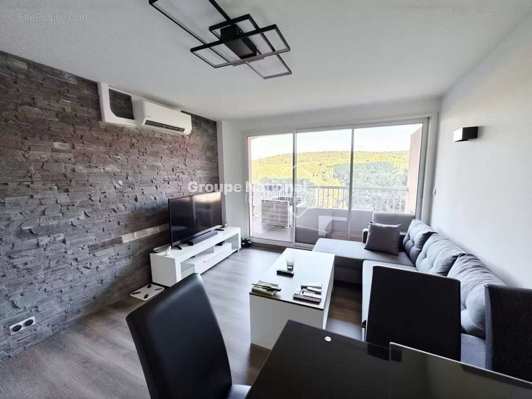 Appartement à SALON-DE-PROVENCE