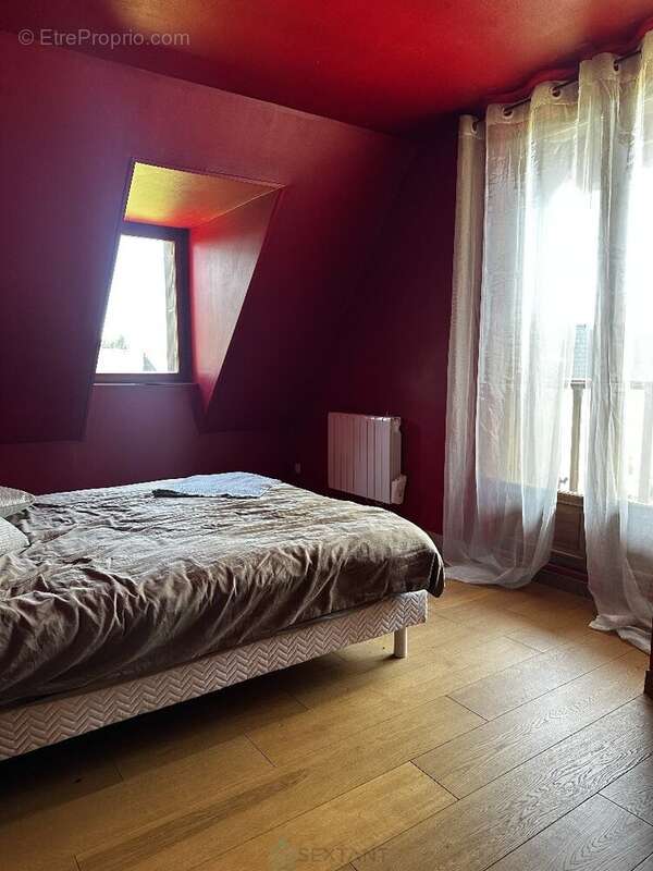 Maison à BOURG-ACHARD