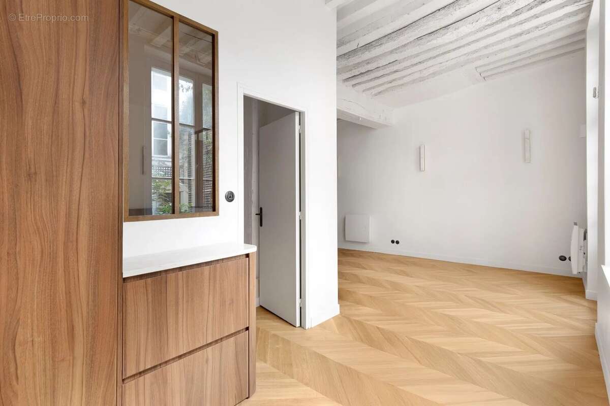 Appartement à PARIS-4E