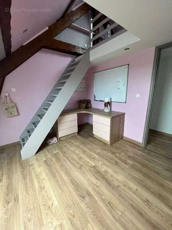 Maison à AUNEAU