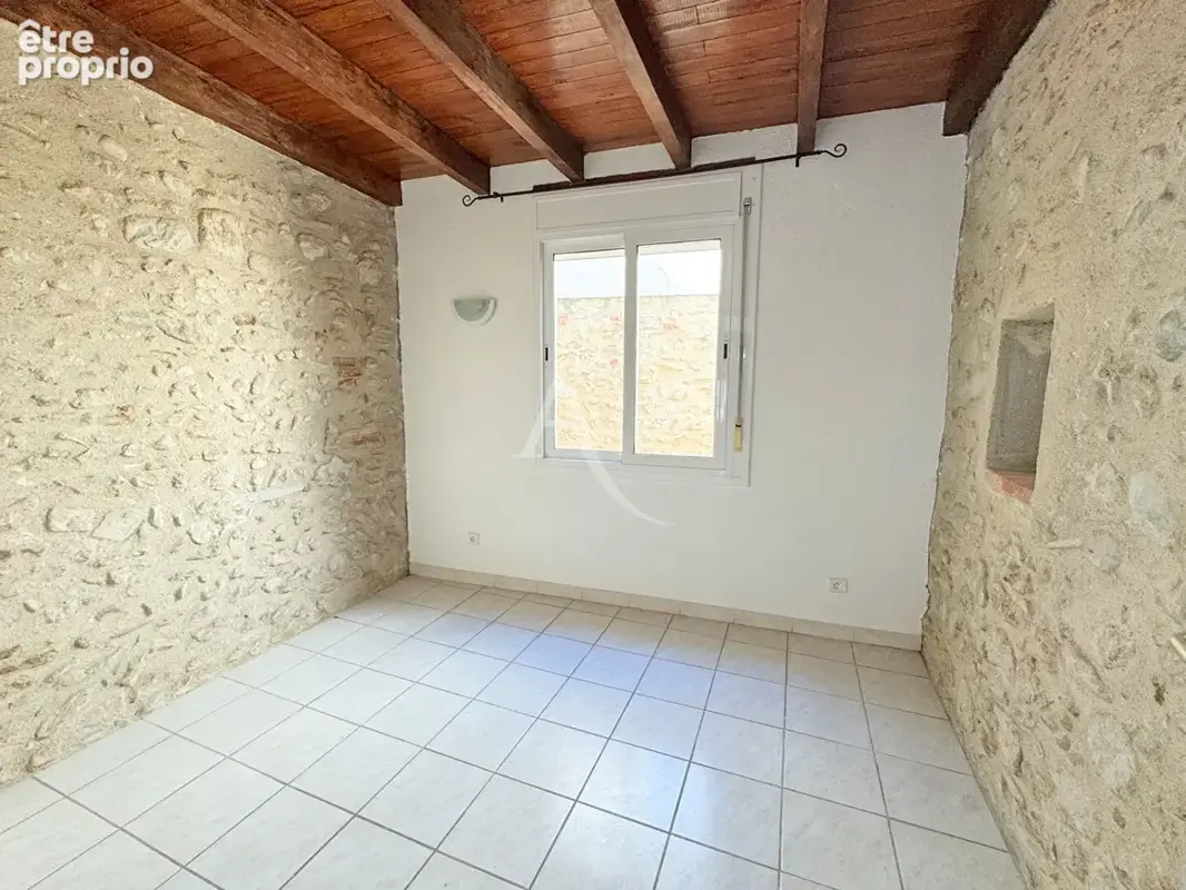 TERRATS : Charmante maison de village  4 pièces - 70 m² rénovée . - photo 16