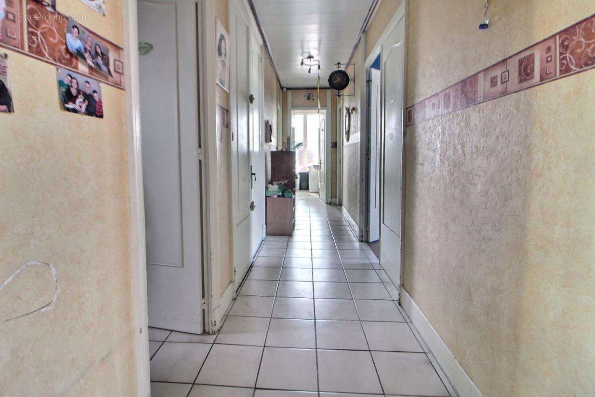 Appartement à RIORGES