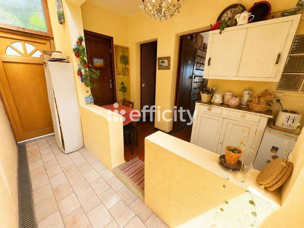 Appartement 127 m² à Hyeres  - photo 12