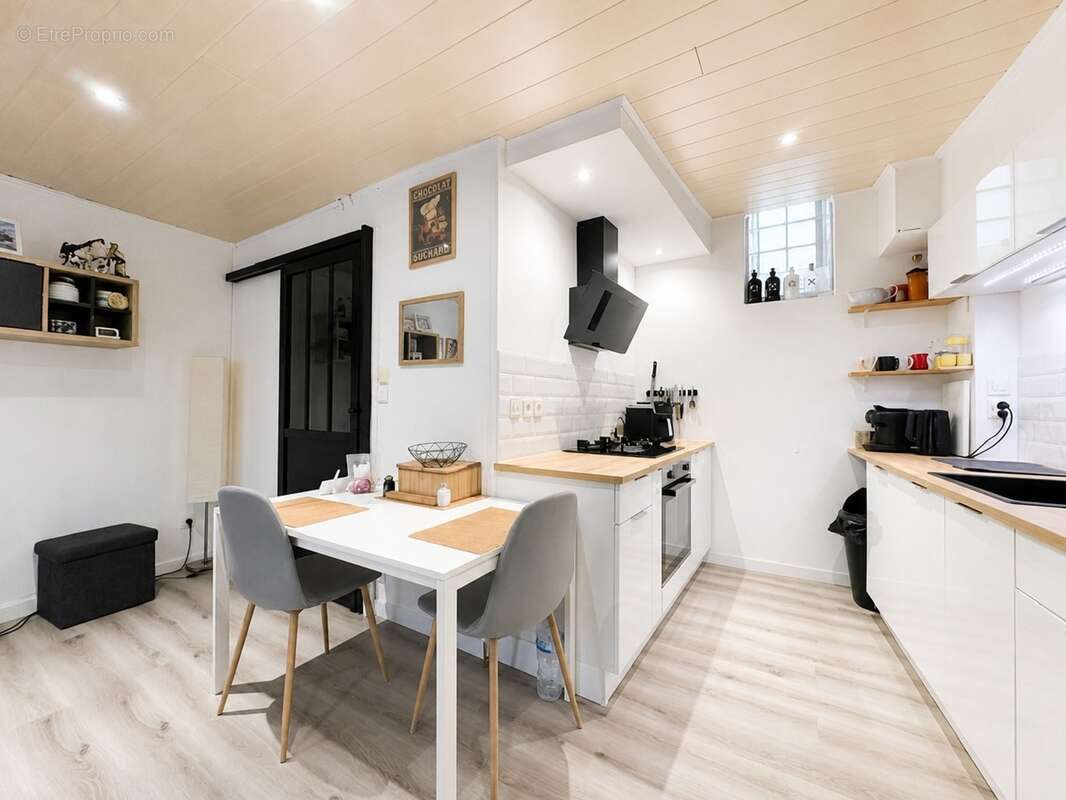 Maison de ville rénovée 3 pièces Garage MURVIEL LES BEZIERS (34) - photo 2