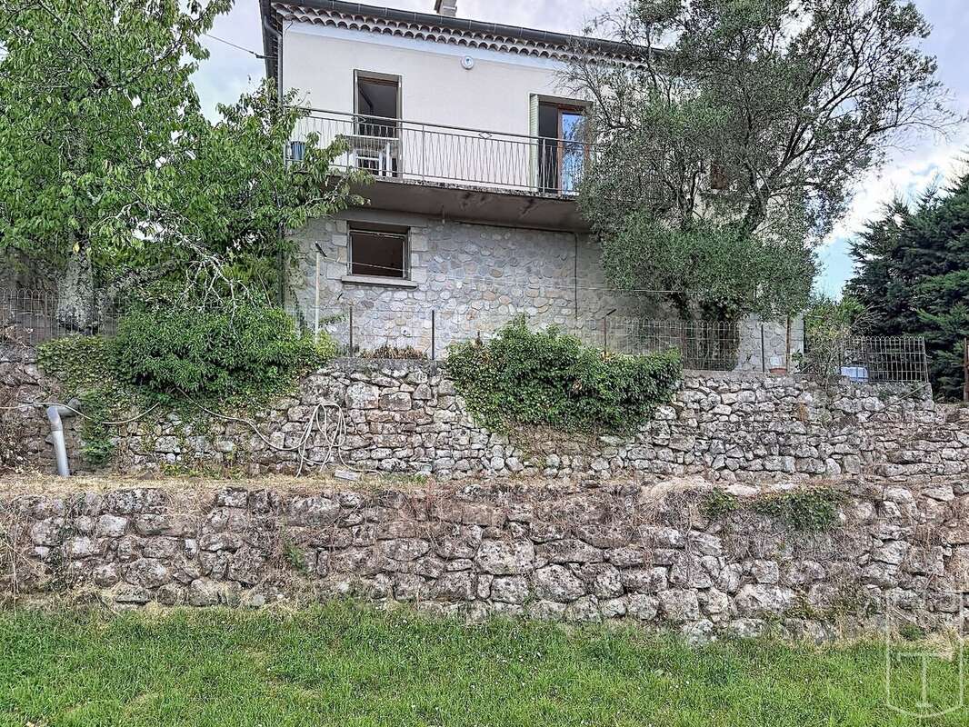 La tradition des terrasses ardechoises - villa 3 chambres - photo 11